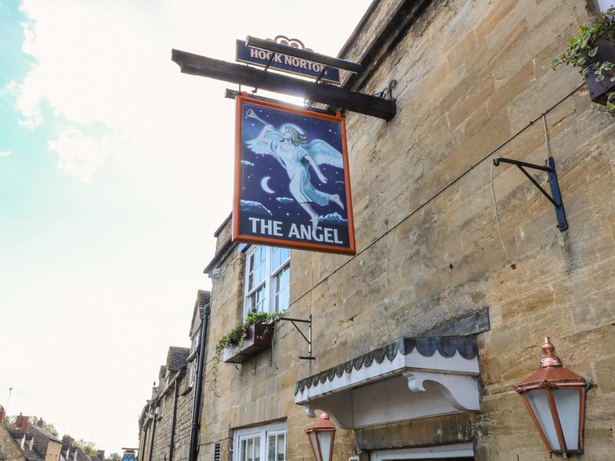 Bull Cottage Burford Exterior photo